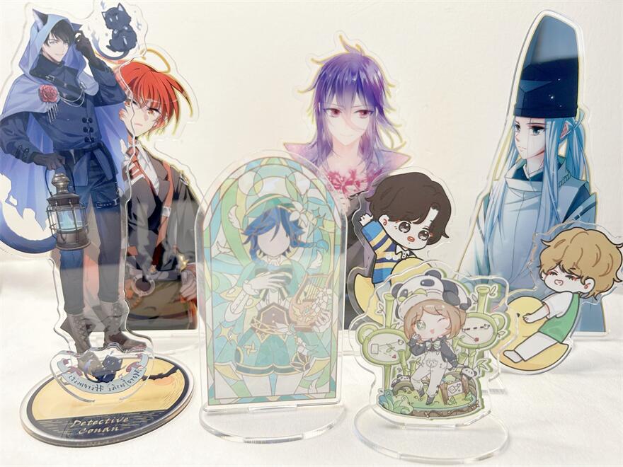 Custom Transparent Acrylic Anime FigureDouble Printed Character Standee